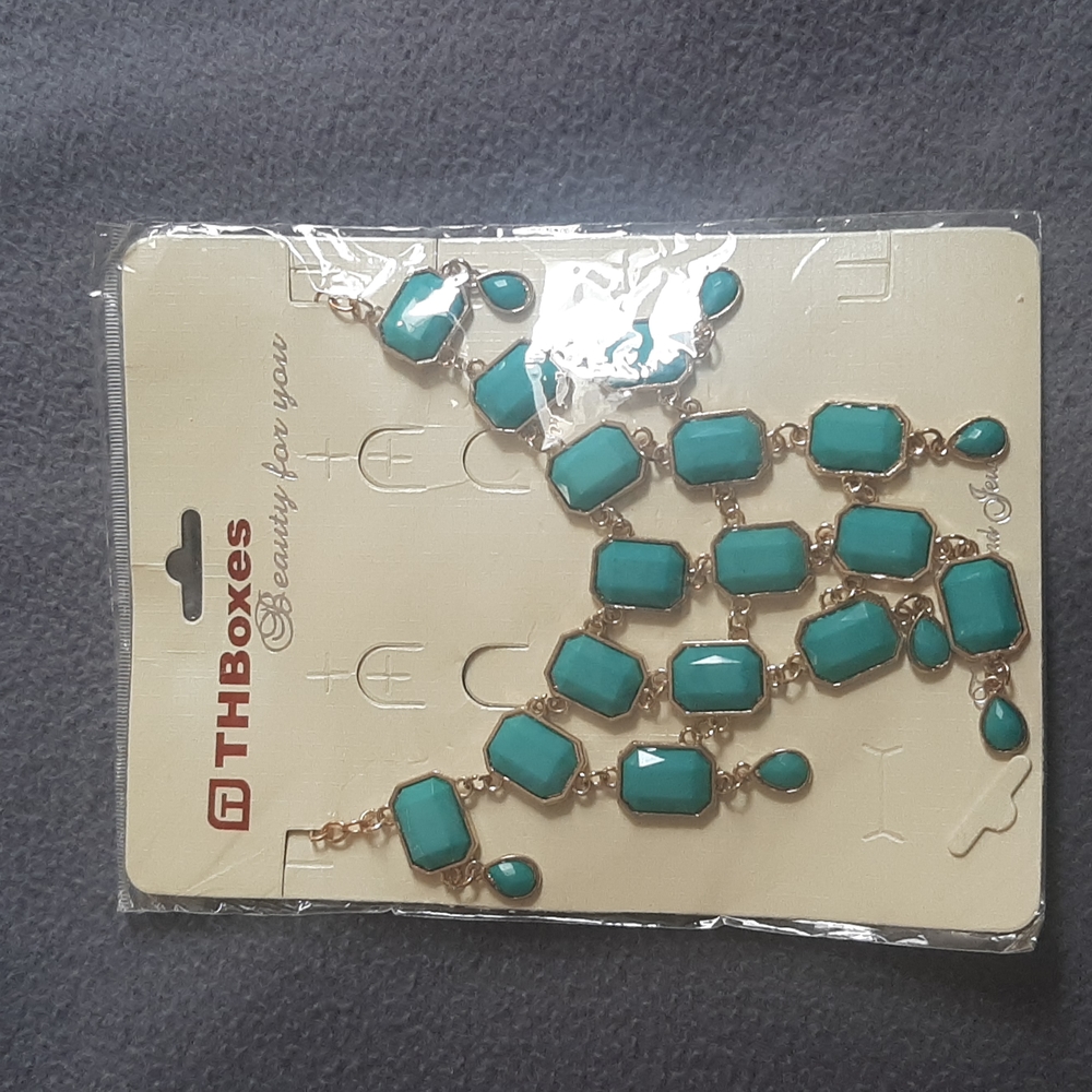 Turquoise Gold Tone Necklace New